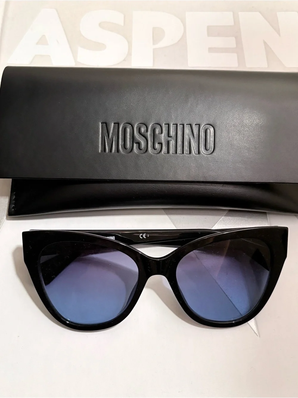 NWT Moschino 54mm Cat Eye Sunglasses w/ Black Frames embellished w/ Golden Studs